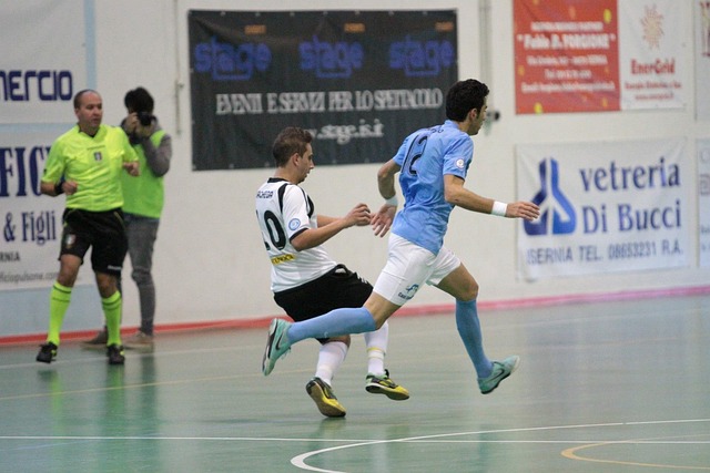 约基奇复出，詹姆斯补篮绝杀！湖人掘金抢四挑对手，快船反超勇士.